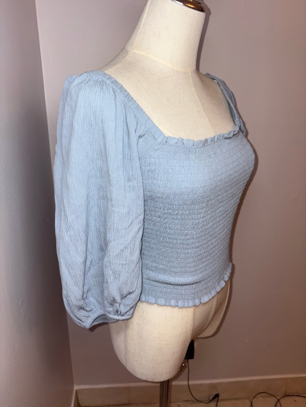 1. State Light Blue Coquette Smocked Bodice Crop Top Puff Sleeve Size Small - Picture 3 of 11